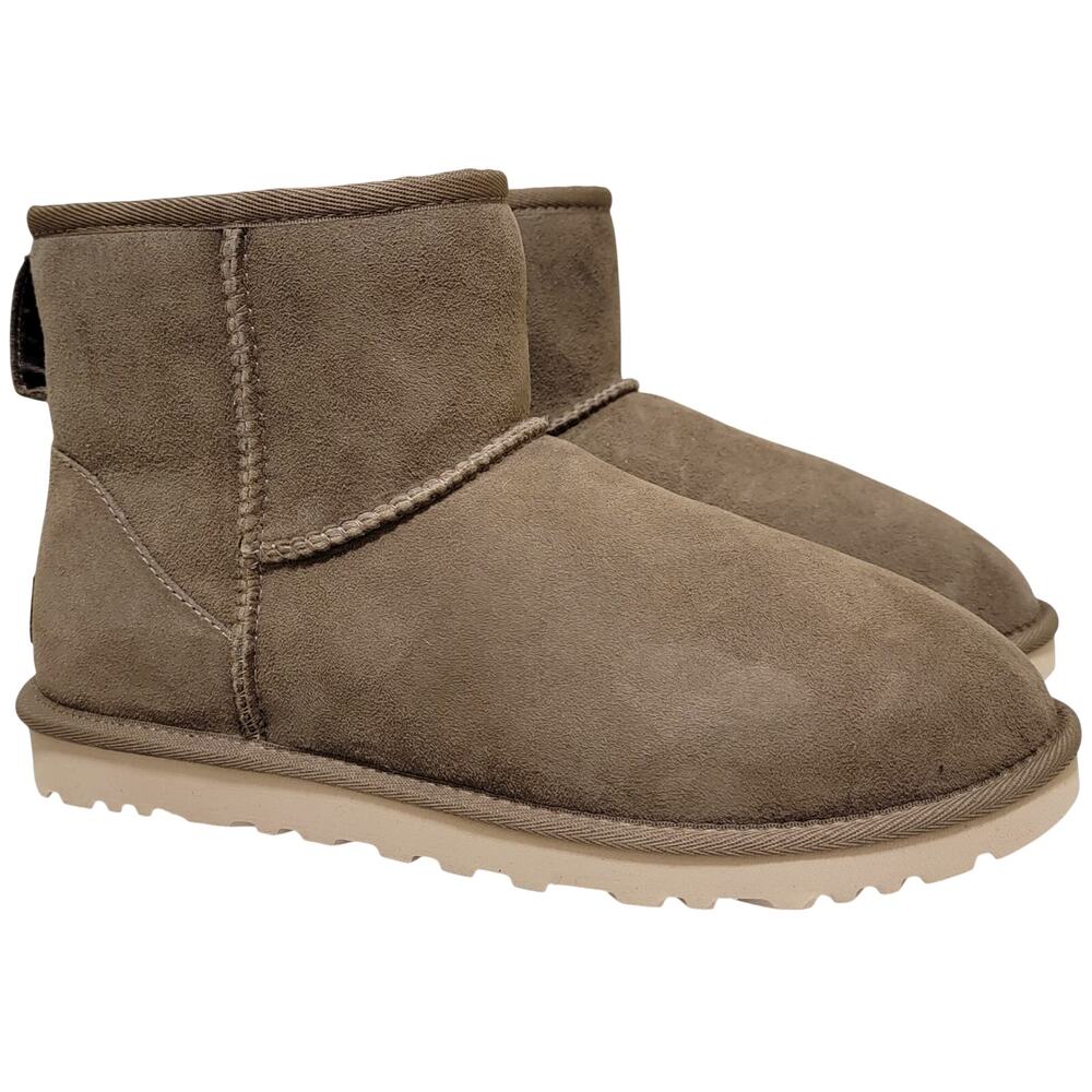 UGG Men Classic Mini Wool Lined Ankle Boots Size US 8 Hickory Brown Suede